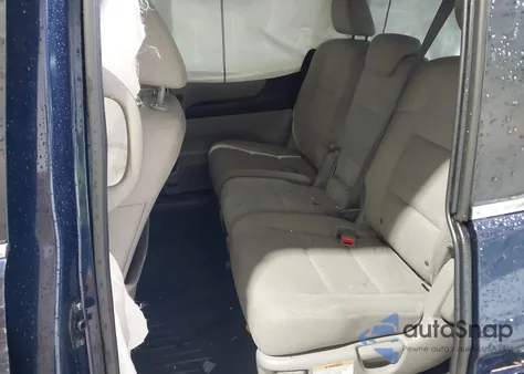 2016 Honda Odyssey Se z USA, uszkodzony, nr VIN 5FNRL5H35GB111469